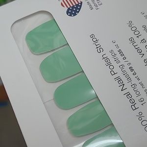 COLOR STREET Oslo and steady